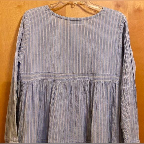 Livingston Williams Light Blue Pinstripe Top or Babydoll Dress - Picture 6 of 7